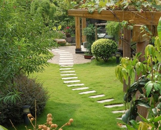 Landscape Walkway Installation around Columbus OH